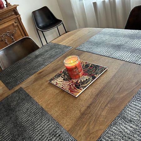 Haylenes Apartamento Tourcoing Exterior foto